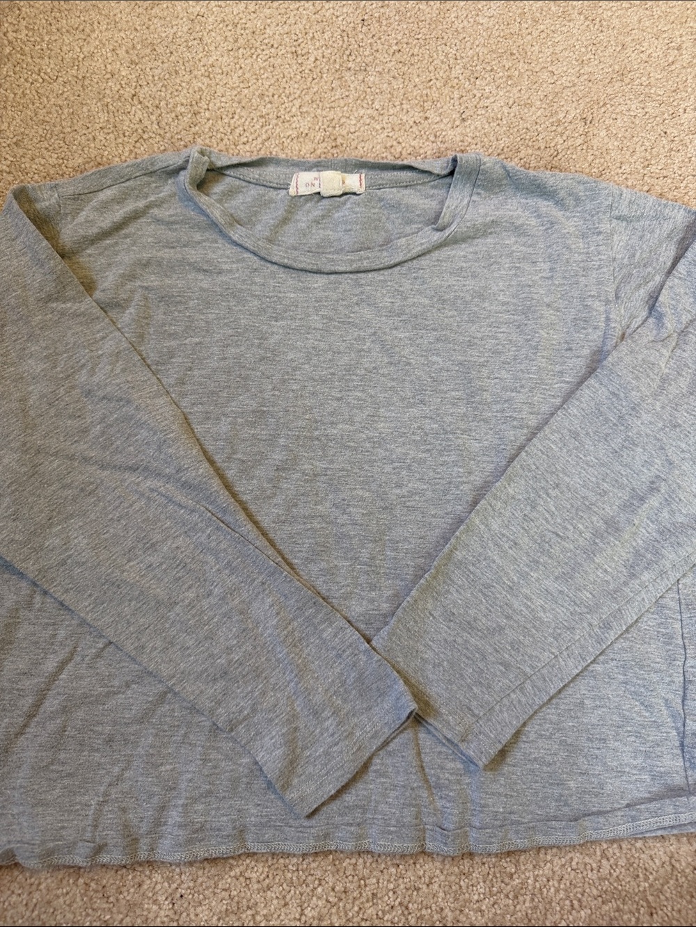 Lightweight Gray Women's Long-Sleeve Top